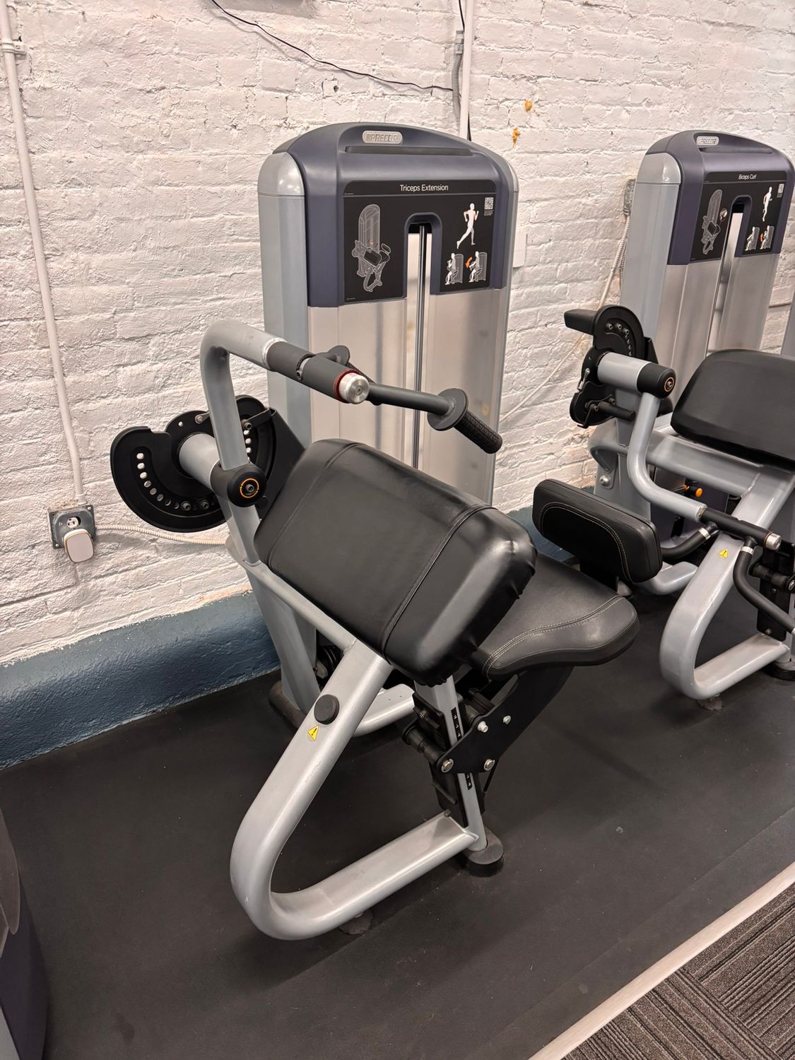 Precor Triceps Extension
