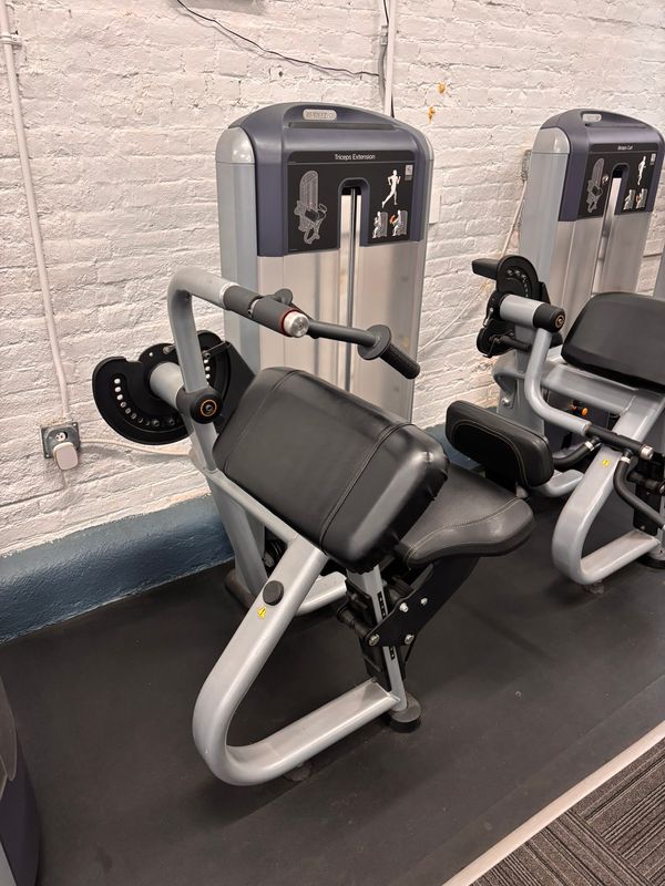Precor Triceps Extension