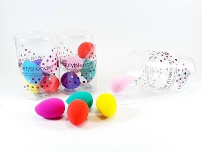 اسفنجة لتوزيع المكياج منcitycolors  - بتصميم ناعم