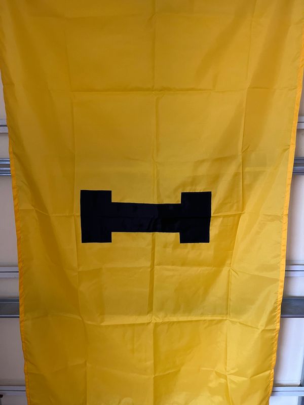 3&#39;x5&#39; IOWA flag  -nylon - 3&#39;x5&#39;