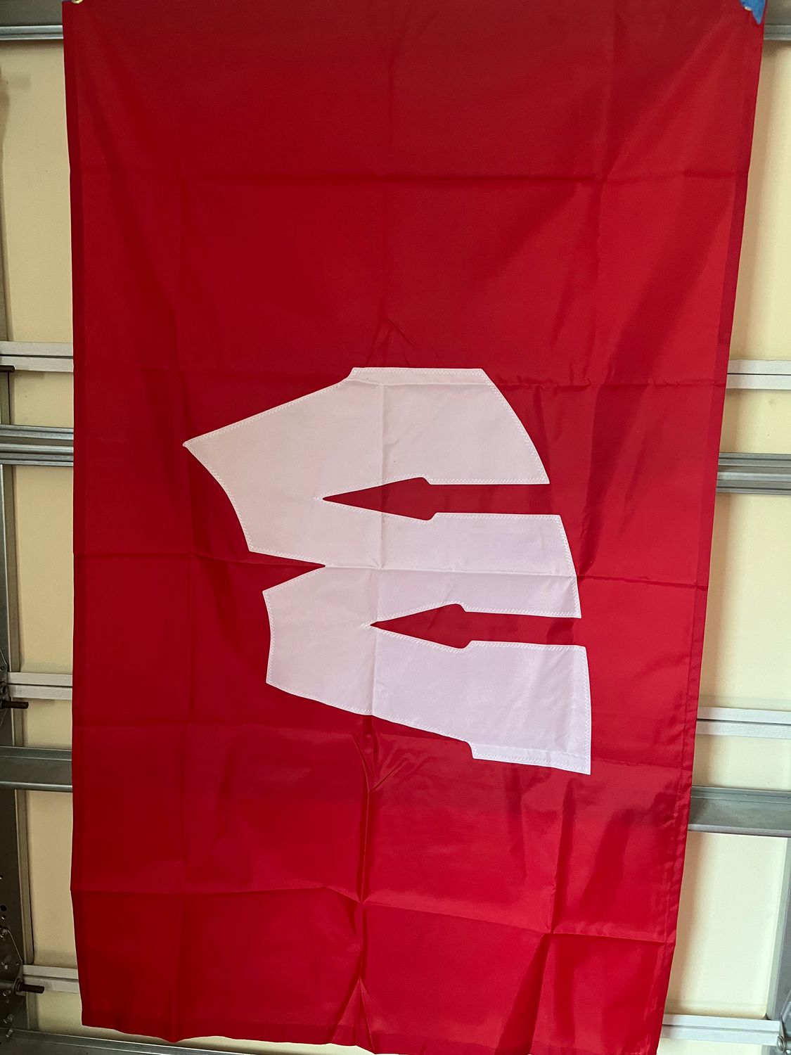 3&#39;x5&#39; Wisconsin nylon flag