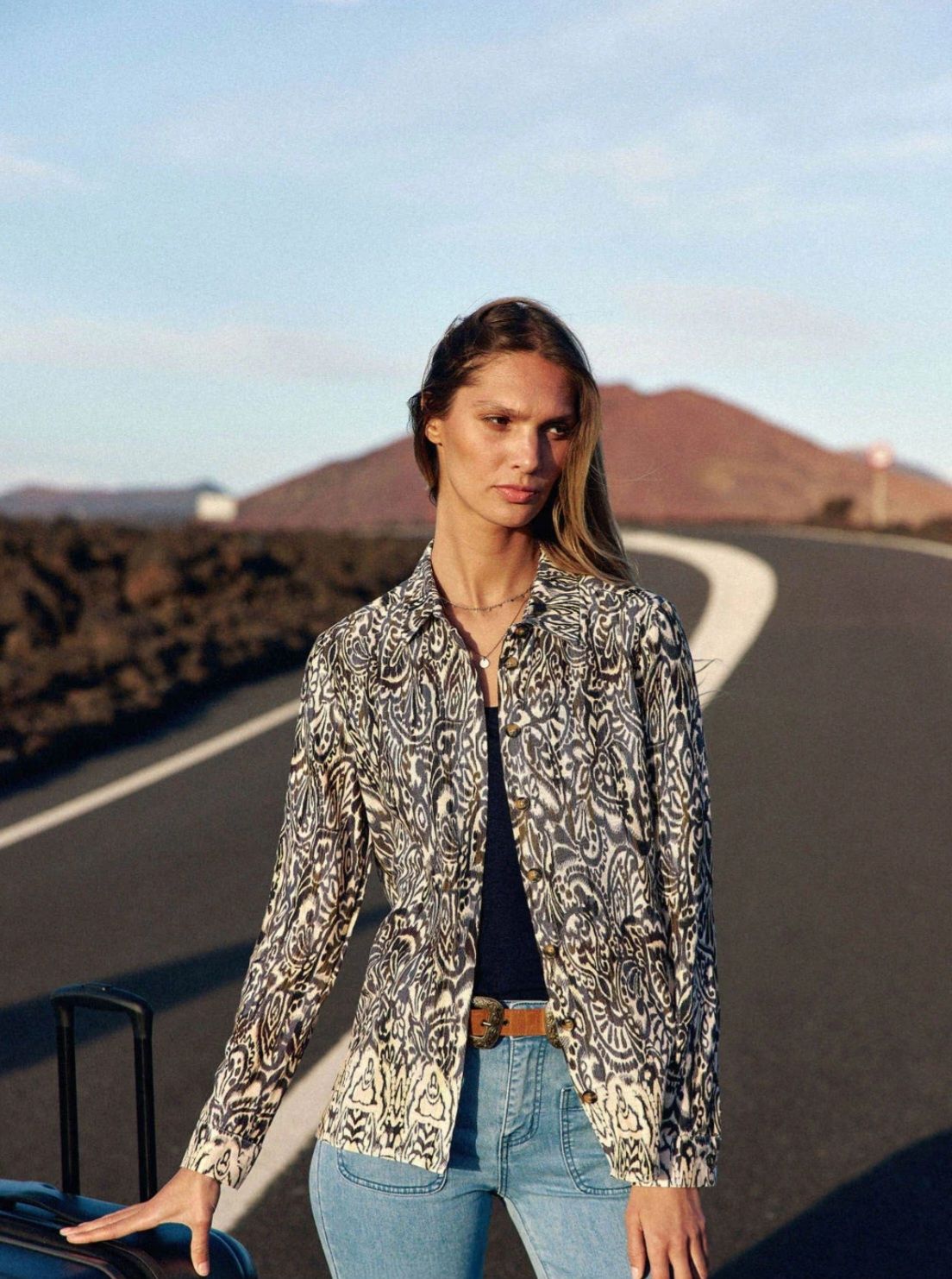 Chemisier boutonné imprimé fleuri 