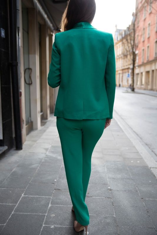 Pantalon style smoking
