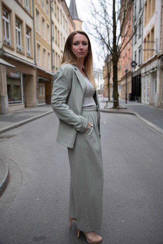 Pantalon fluide vert tilleul