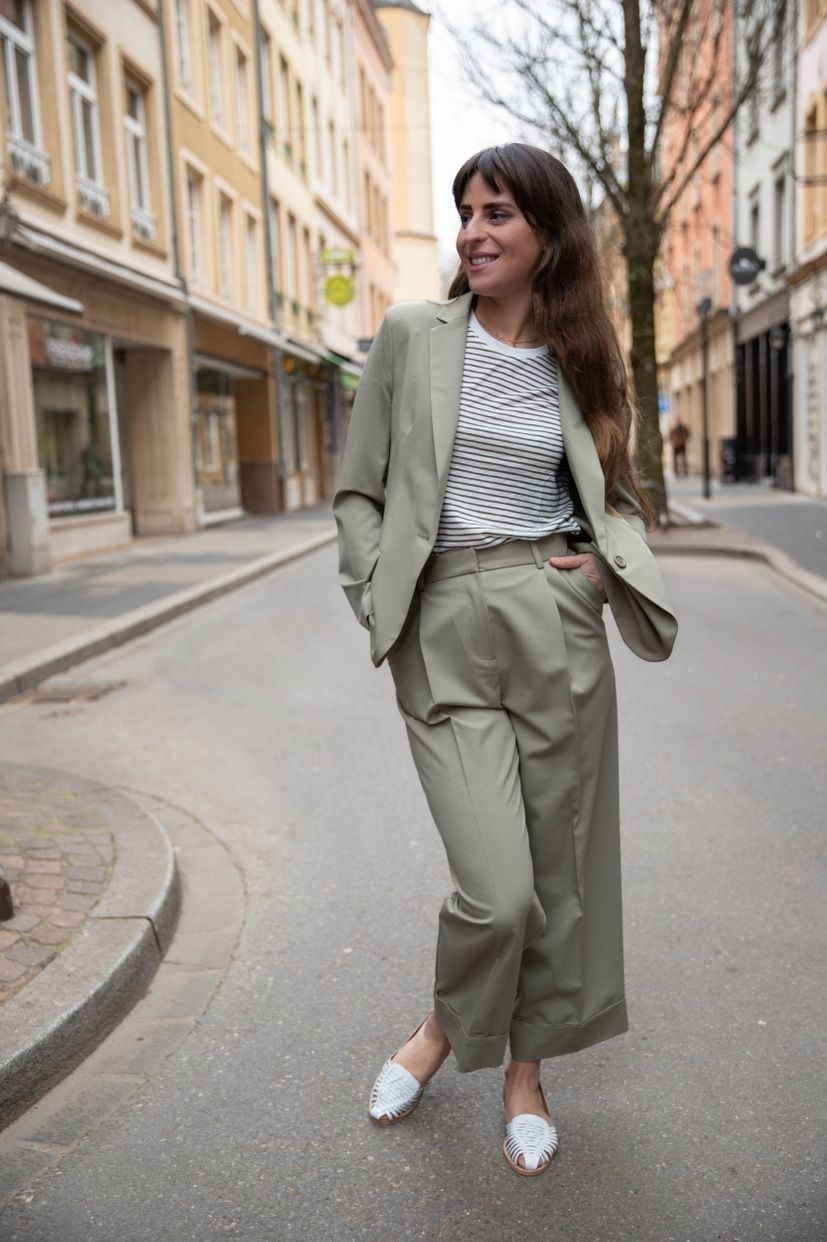 Pantalon cropp à pinces