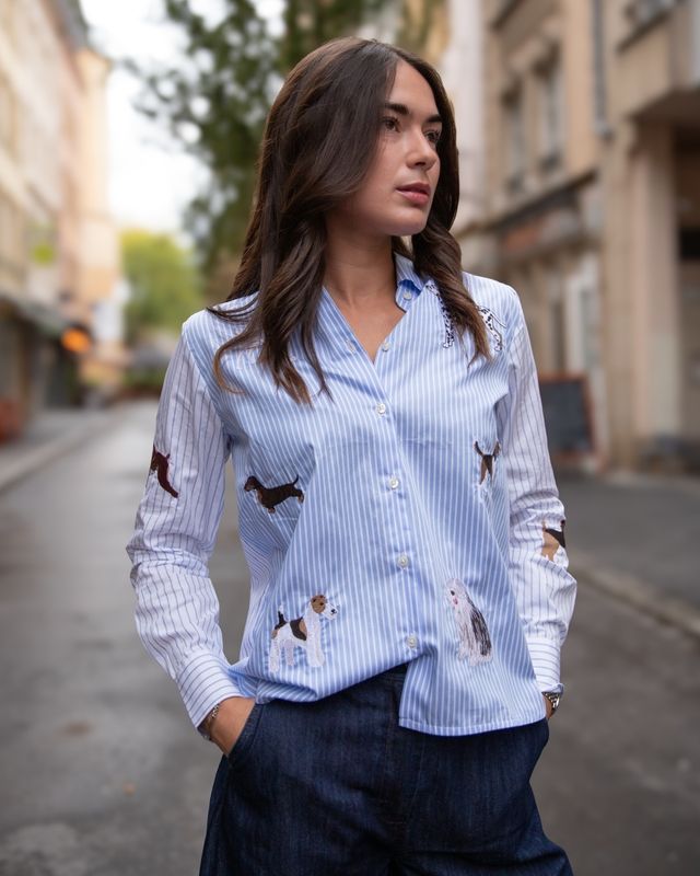 Chemise broderies chiens