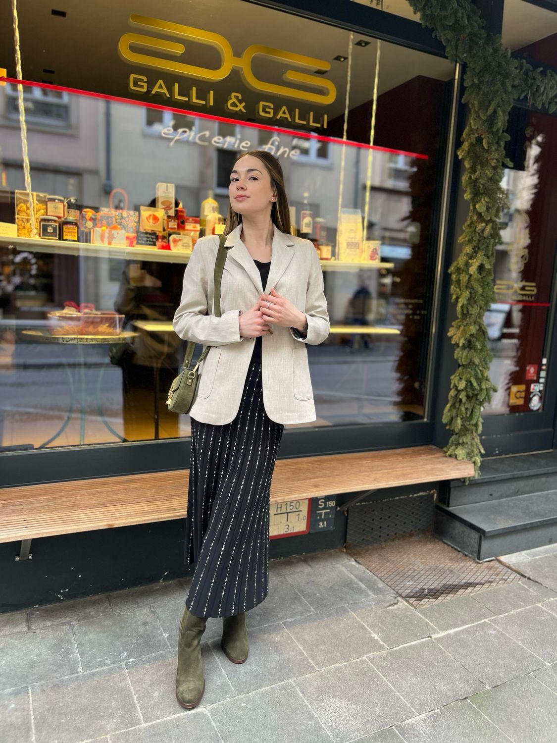 Jupe en maille jacquard à pois