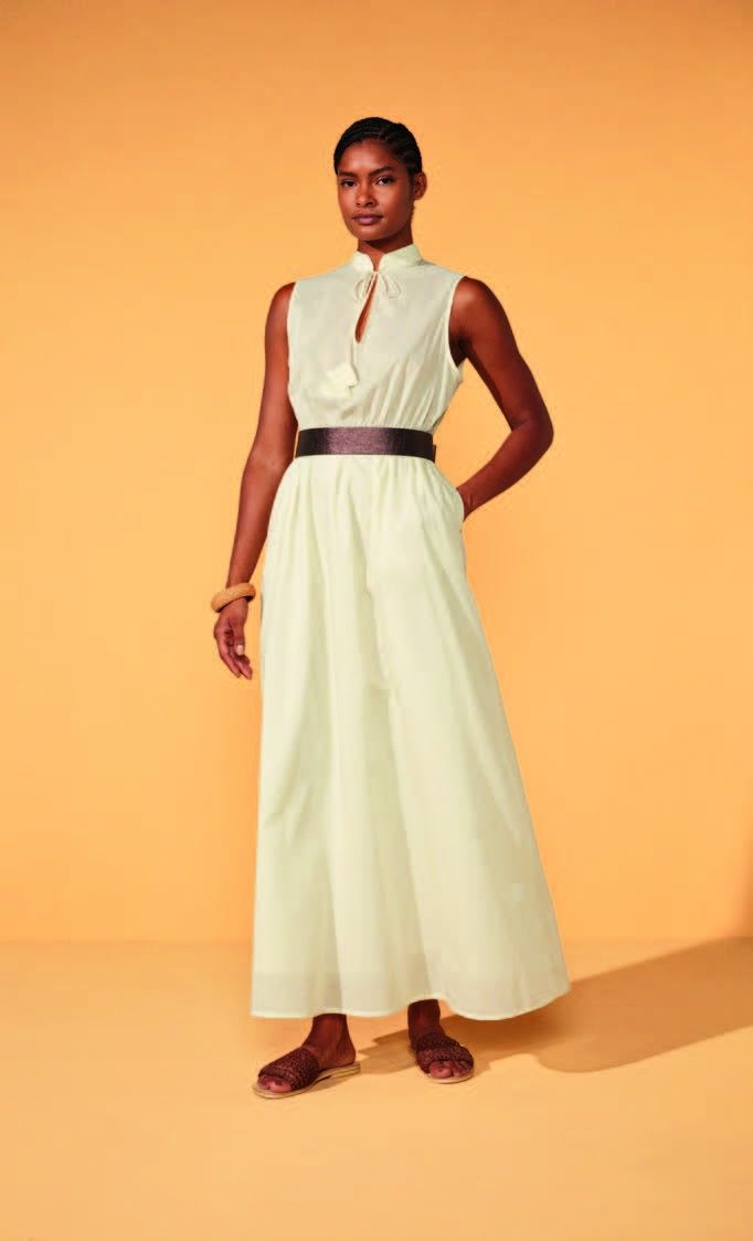 Robe longue coréenne unie