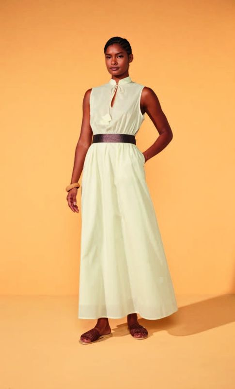 Robe longue coréenne unie