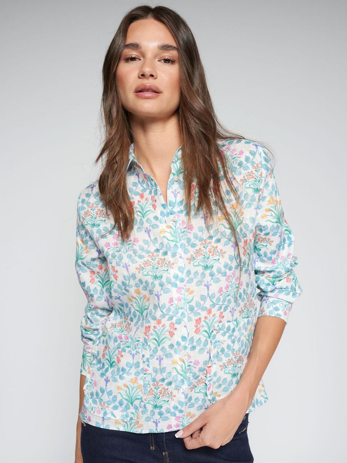 Chemise fleurie