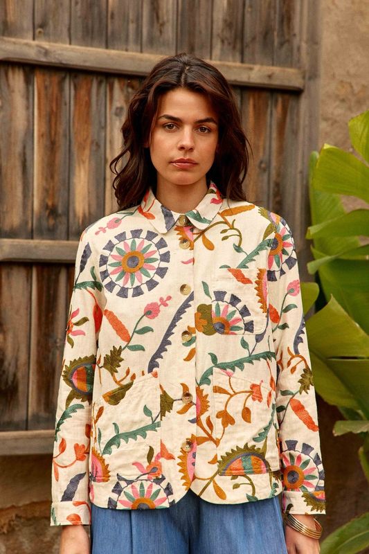 Veste droite à broderies