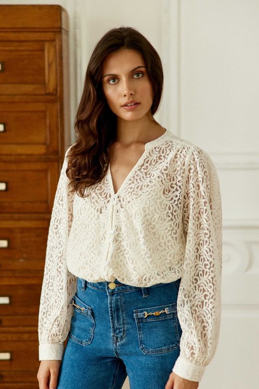 Blouse dentelle