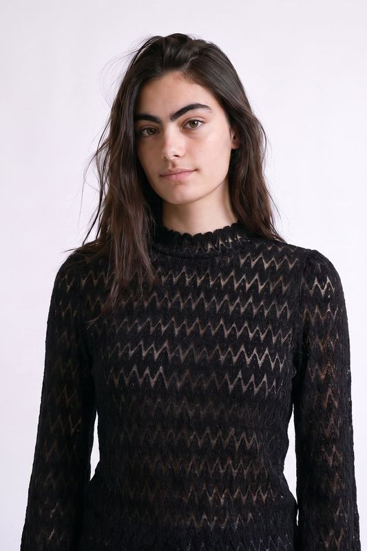Blouse en maille velours ajourée