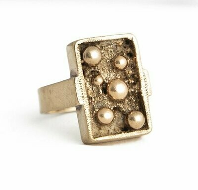 Vintage 9kt Avante Garde Gold Ring