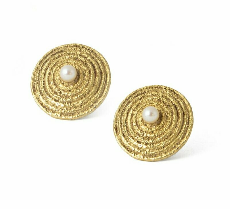 Karl Stittgen 18 kt. Yellow Gold and Pearl Earrings.