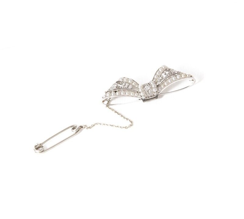 Antique Platinum Diamond Seed Pearl Bow Bro0ch