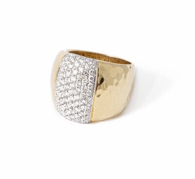 Roberto Coin "Martellato" collection Diamond and Gold Ring.
