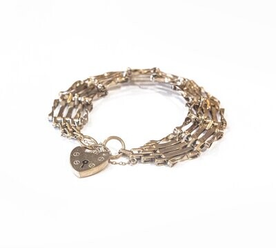 9 ct. Rose Gold Victorian Gate Bracelet with Heart Lock.