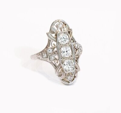 Art Deco Diamond & 18kt. White Gold Ring.