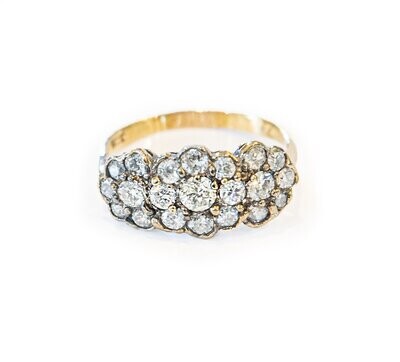 Vintage Custom Made 18kt. Gold Diamond Ring.
