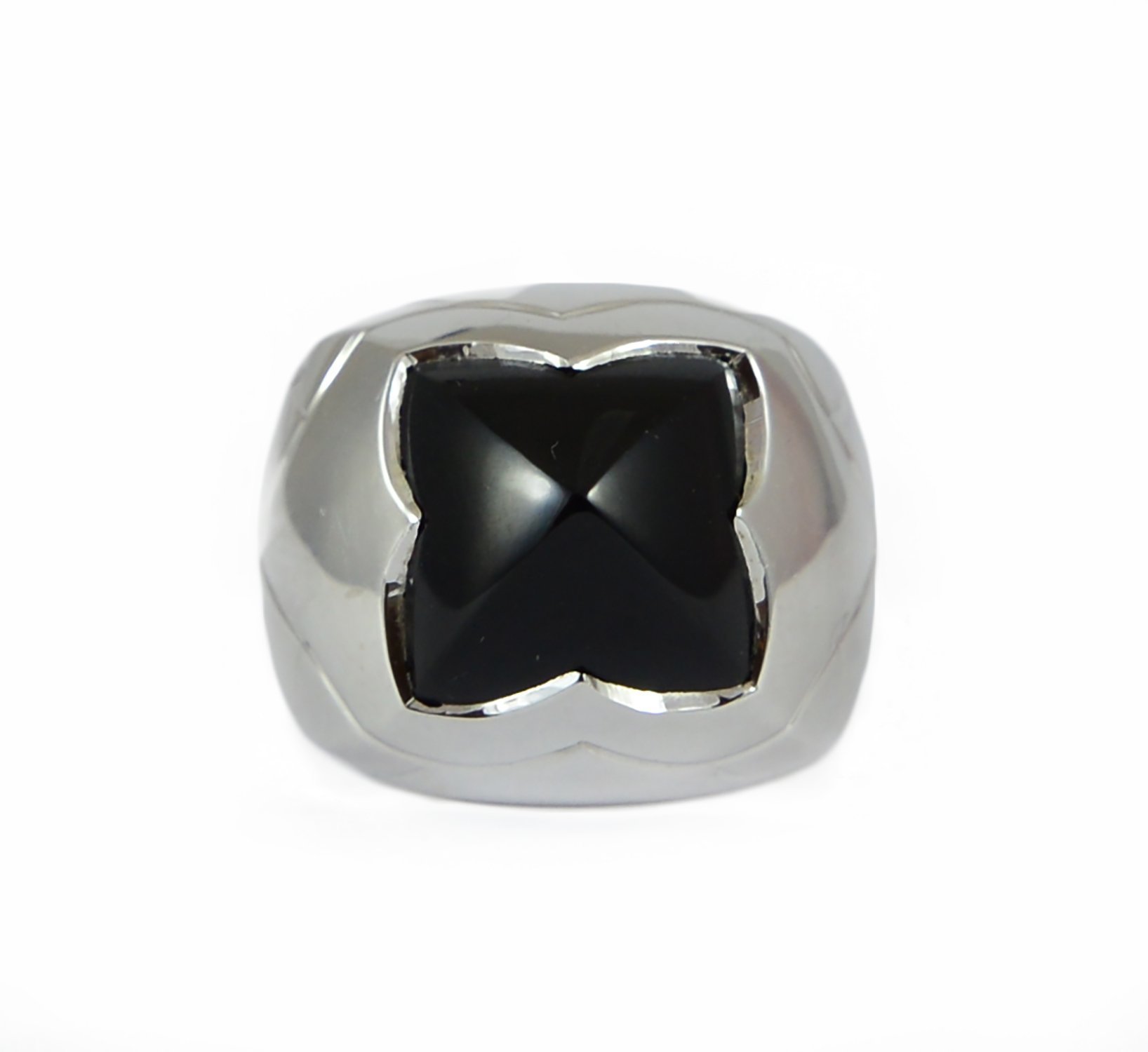 Black Diamond Pyramid Ring – Bobby's Jewelers