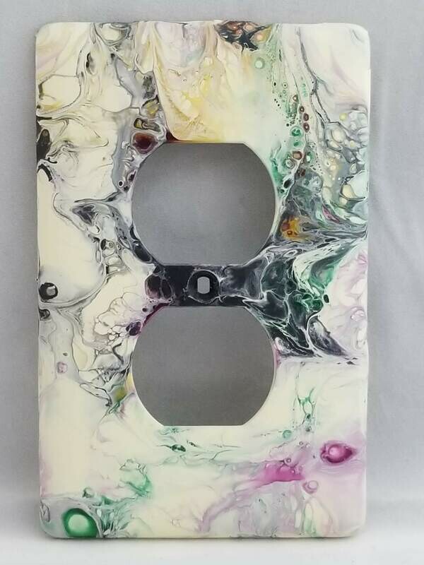 OUTLET COVER