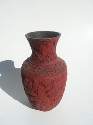 Cinnebar Vase
