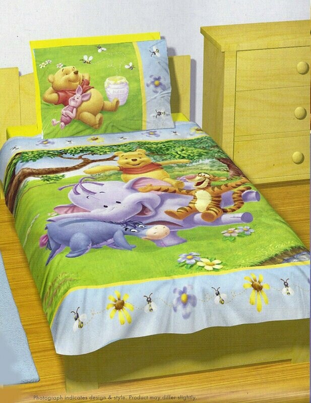 Winnie The Pooh Quilt Cover Set: Double