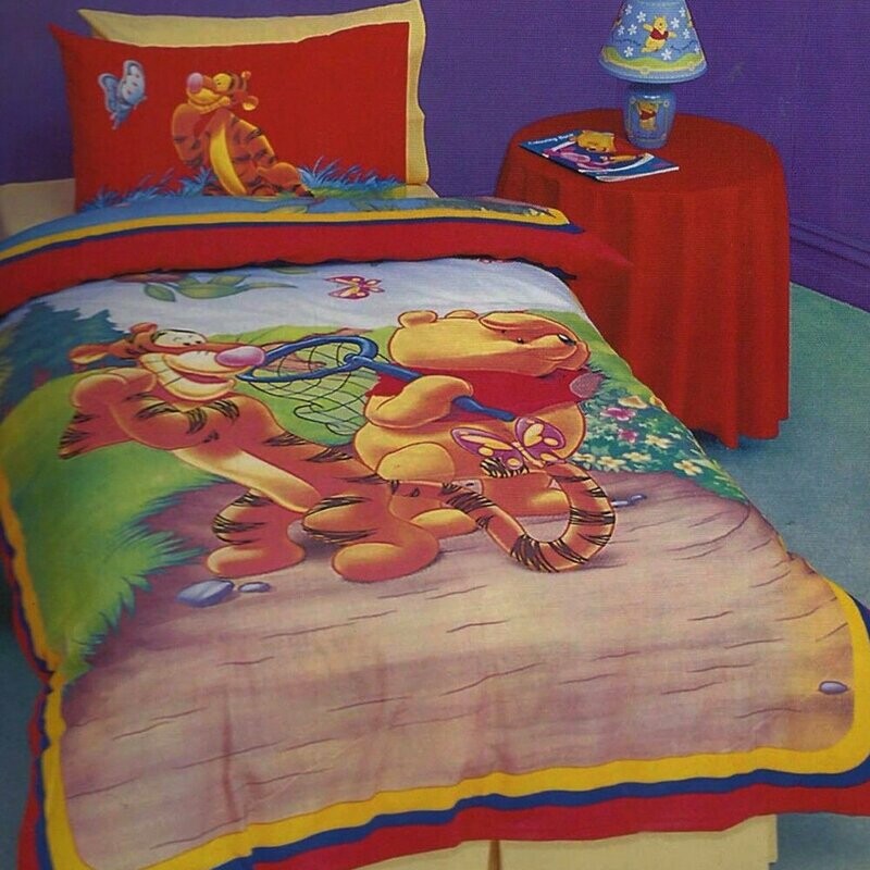 Pooh Bear Hunting quilt cover set: Single