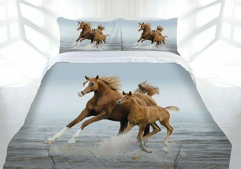 Frolicking Horse Quilt Cover Set Single