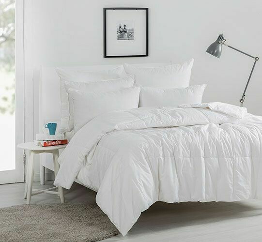 Australian Washable Wool Quilt All Seasons by Onkaparinga