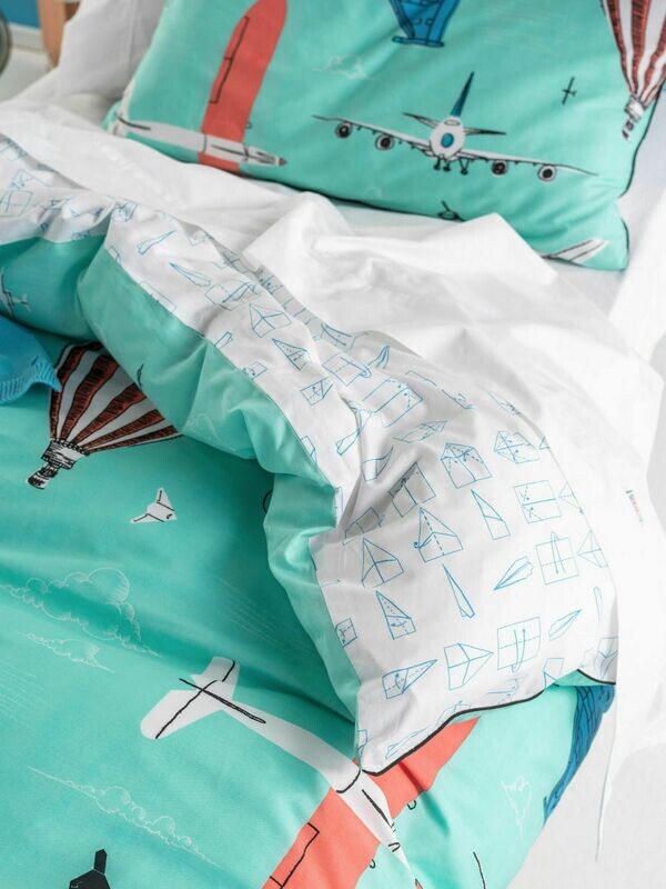 Hiccups Fly With Me Quilt Cover Set – Queen