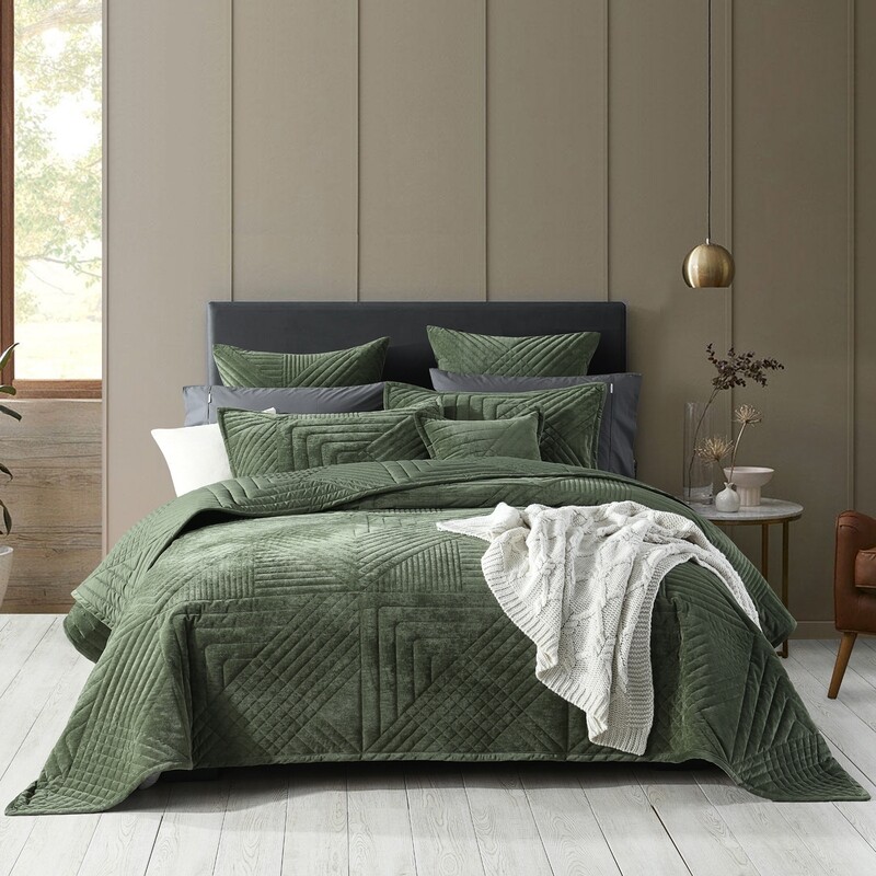 Samatra Coverlet Set Olive Single/Double