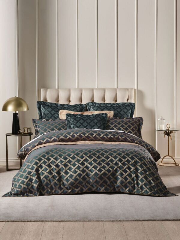 Grace By Linen House Valeria Slate Quilt Cover Set Queen