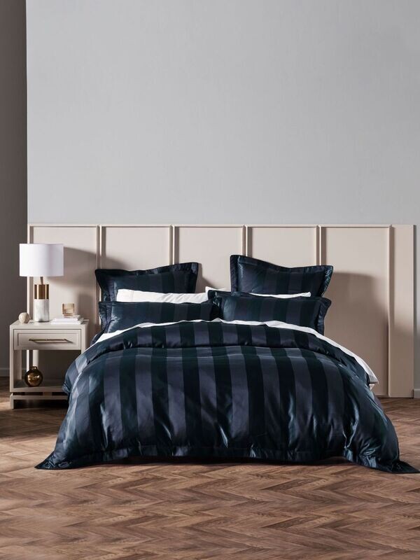 Grace By Linen House Francesco Navy Quilt Cover Set Super King