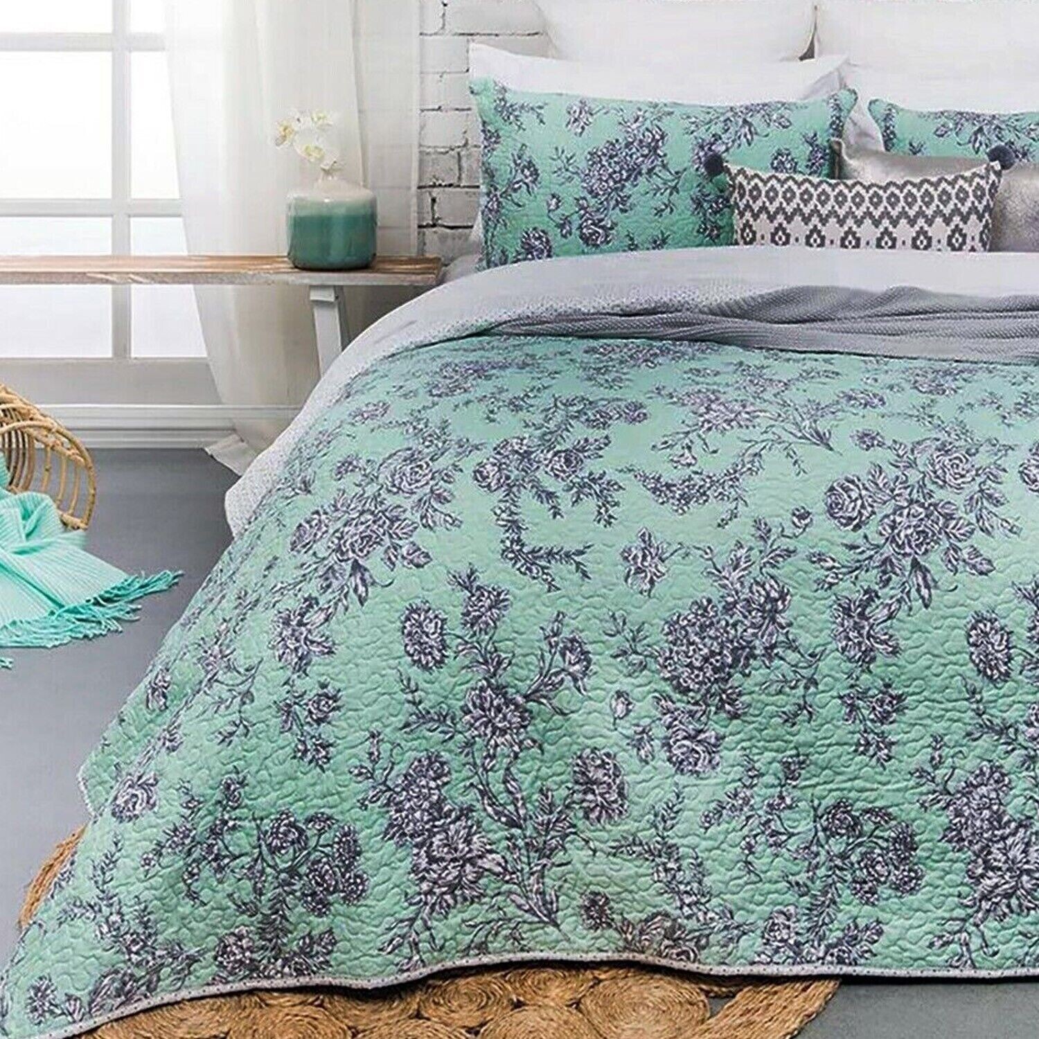 May Printed Cotton Coverlet Set fits Queen/King