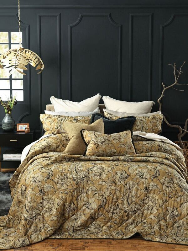 MM Linen Dijon Coverlet Set: King