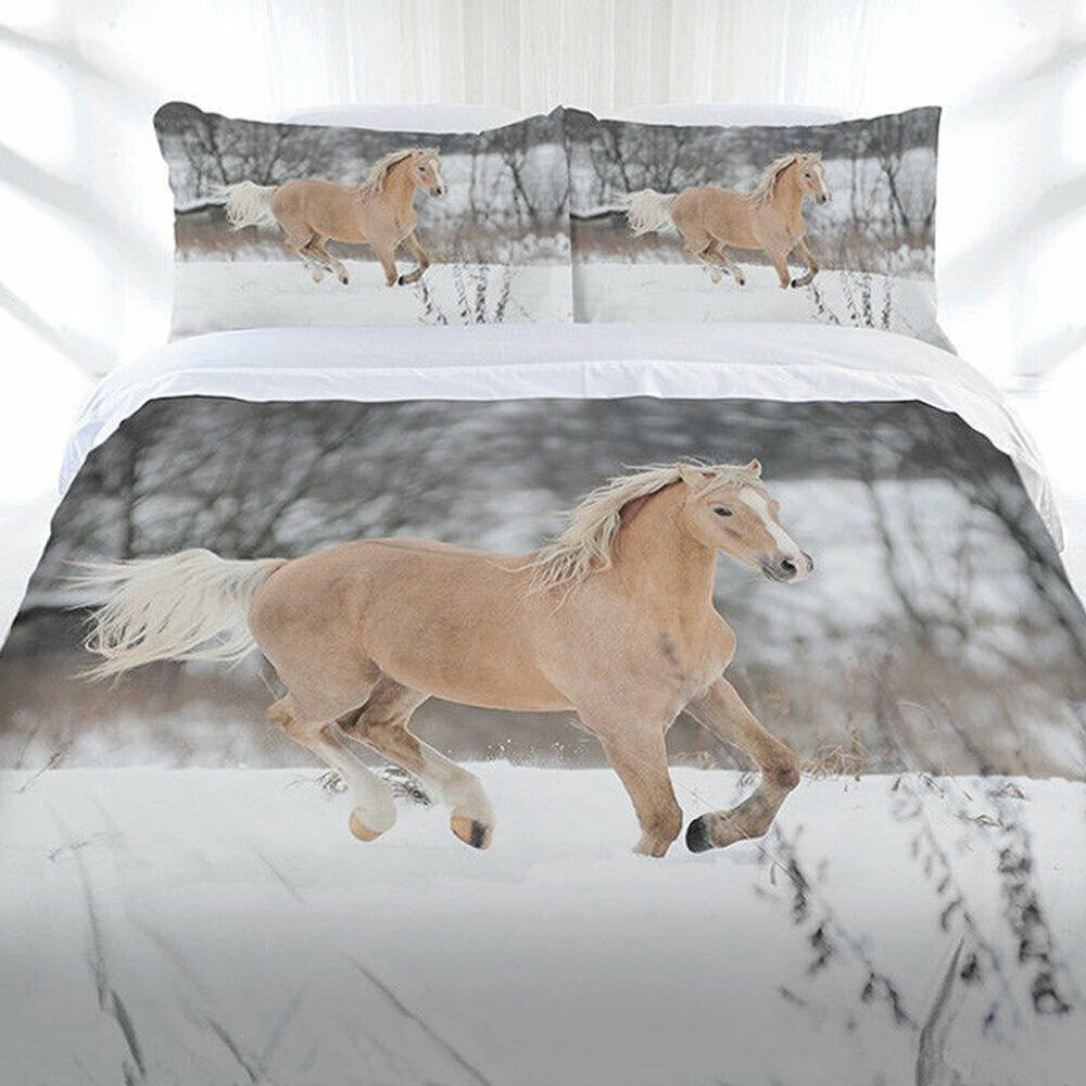 Winter Gallop Quilt Cover Set: Queen
