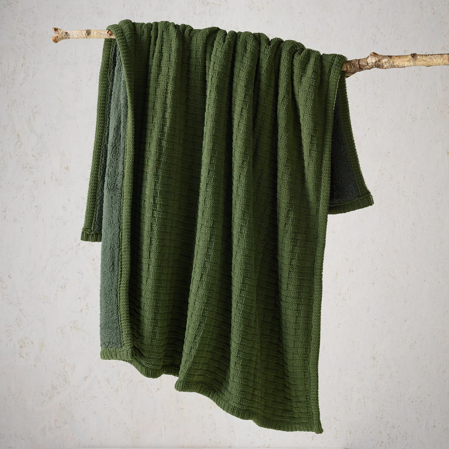 Bianca Amalfi Throw Rug: Olive