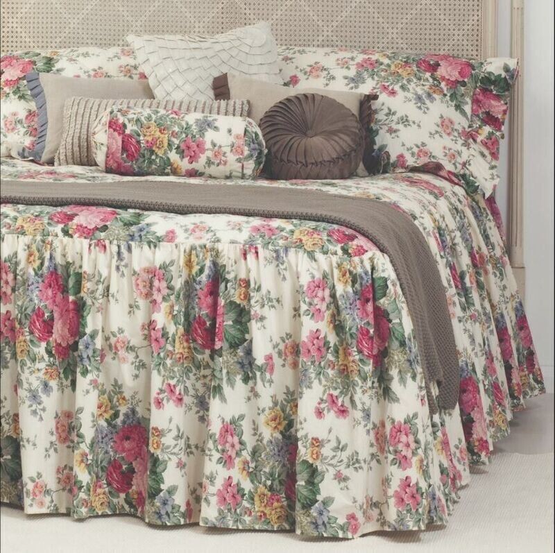 Rosewood Skirted Bedspread Rosewood: Single