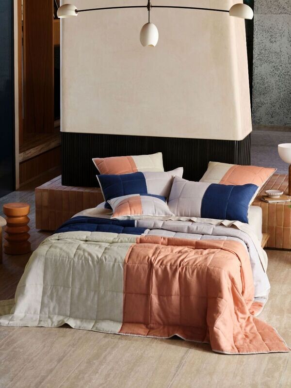 Nimes Patchwork Navy Linen Coverlet Set