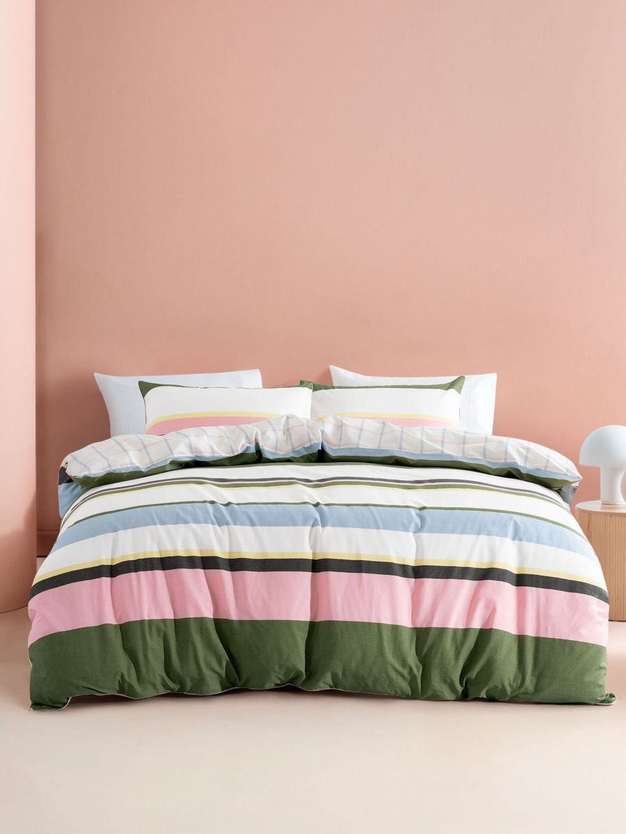 Esprit Solana Quilt Cover Set: Queen