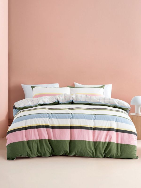 Esprit Solana Quilt Cover Set: King Esprit Solana Quilt Cover Set: King