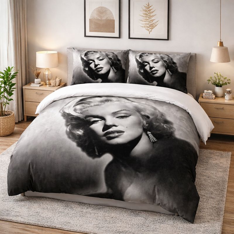 Marilyn Monroe Noir Quilt Cover Set: King
