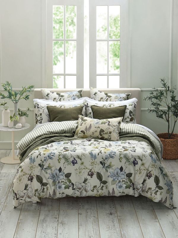 MM Linen Sanctuary Quilt Cover Set: Super King