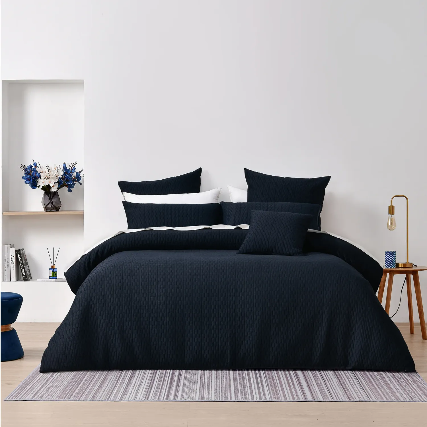 Bianca Burleigh Quilt Cover Set – Ink – Jacquard Design: King Bianca Burleigh Quilt Cover Set – Ink – Jacquard Design: King