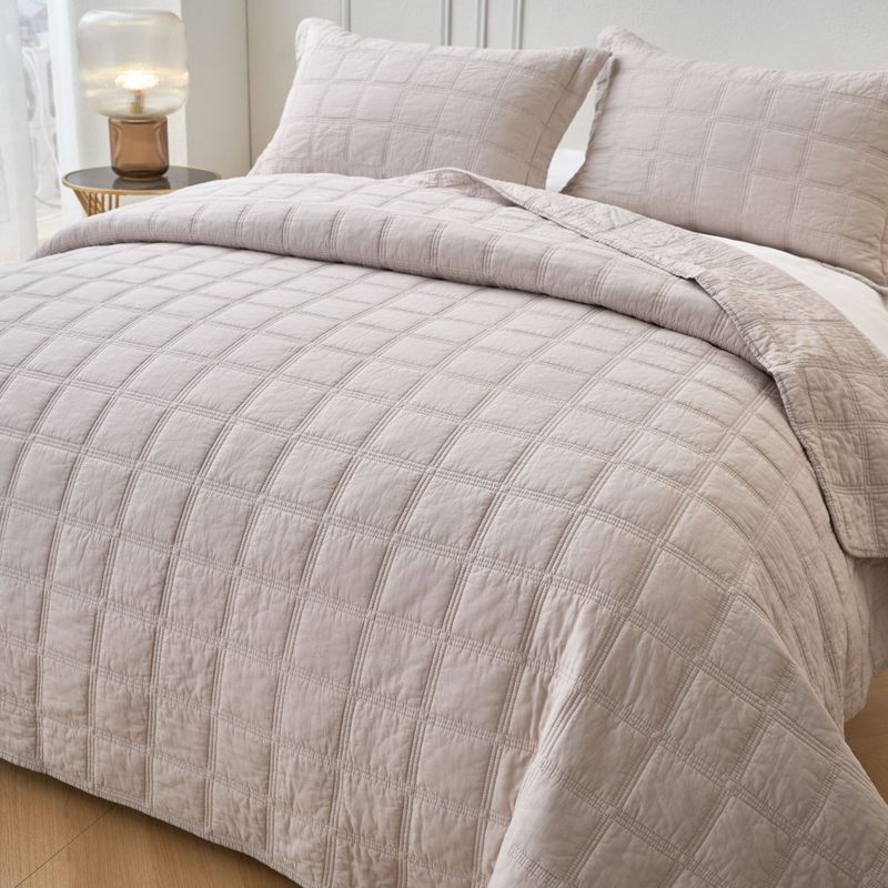 Classic Quilts Embroidered Sandy Taupe Coverlet Set: King