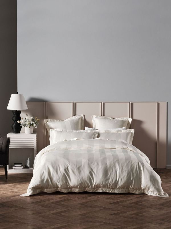 Grace By Linen House Francesco White Quilt Cover Set: King