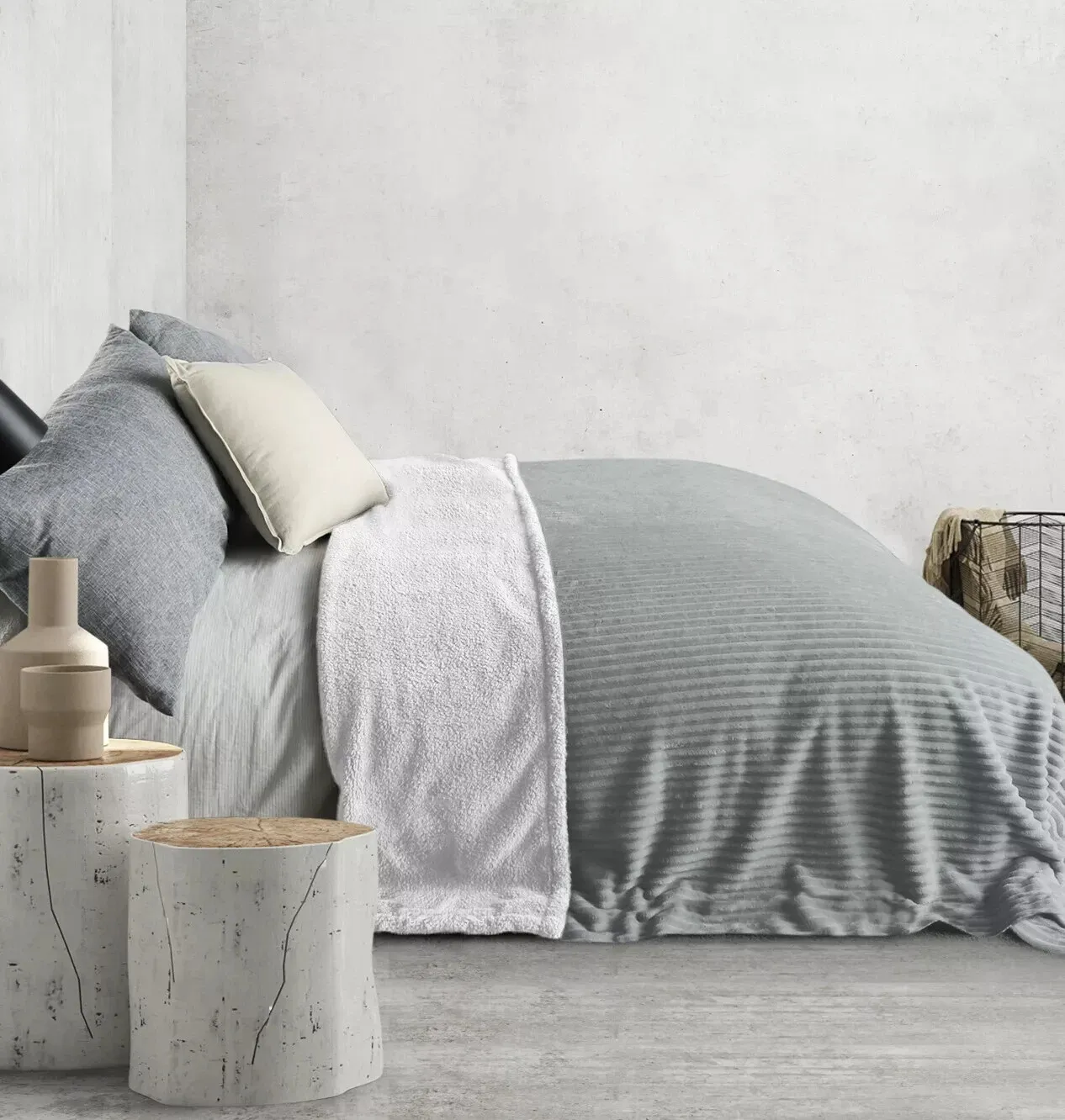 Bas Phillips QUEEN New York Ribbed Blanket Silver