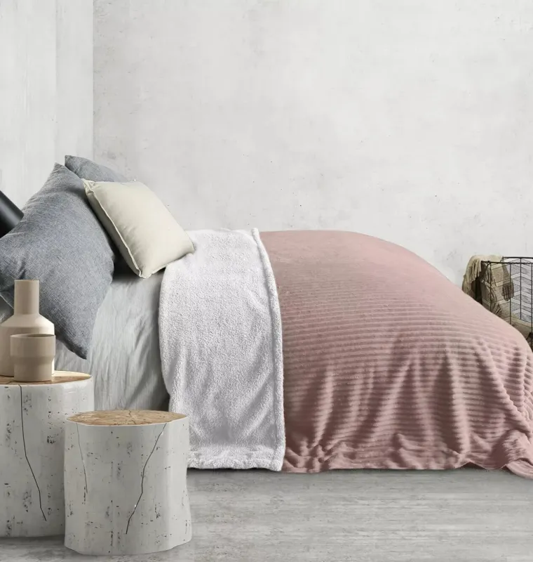 Bas Phillips QUEEN New York Ribbed Blanket Dusty Rose